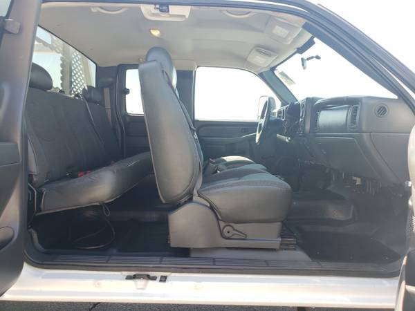 2006 CHEVY SILVERADO 3500 EXTENDED 17k MILE CONTRACTORS UTILITY TRUCK! for sale in Las Vegas, CO – photo 20