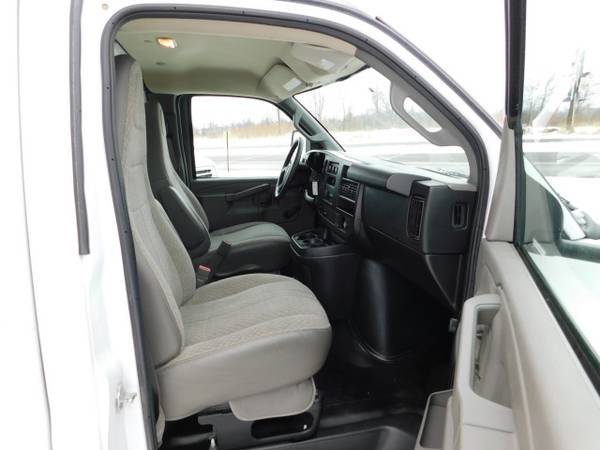 2017 GMC Unicel 3500 for sale in ST.Cloud, MN – photo 8