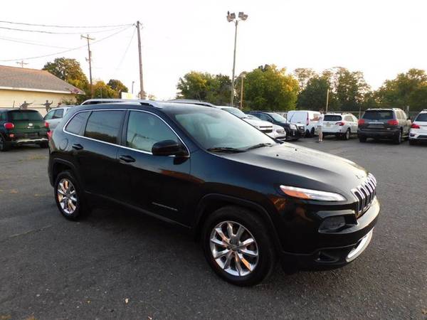 Jeep Cherokee 4wd Limited SUV Clean Loaded Leather 45 A Week... for sale in Hickory, NC – photo 6