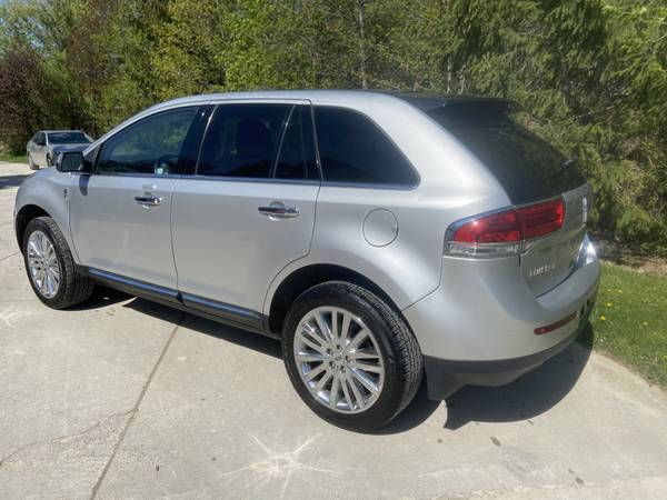 2013 Lincoln MKX all-wheel-drive 138K miles well cared for - cars & for sale in Canton, MI – photo 2
