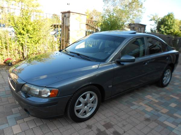 2004 VOLVO S60 2.5T AWD 47,000 1 OWNER WE FINANCE!! for sale in Farmingdale, NY