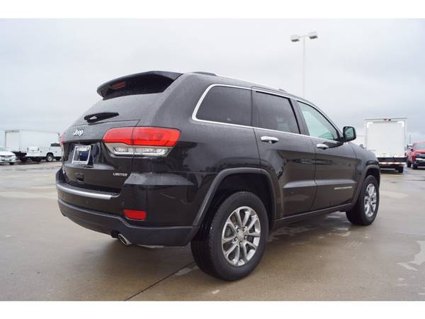 2016 Jeep Grand Cherokee Limited - cars & trucks - by dealer -... for sale in Denton, TX – photo 4