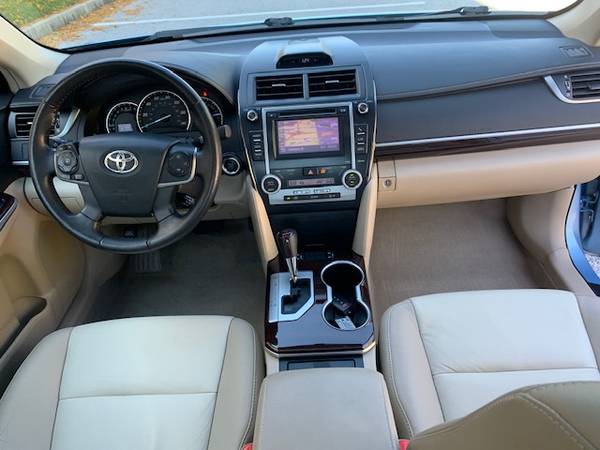 2013 TOYOTA CAMRY XLE ORIGINAL 18,200 MILES FULLY LOADED EXTRA CLEAN... for sale in Halethorpe, MD – photo 15