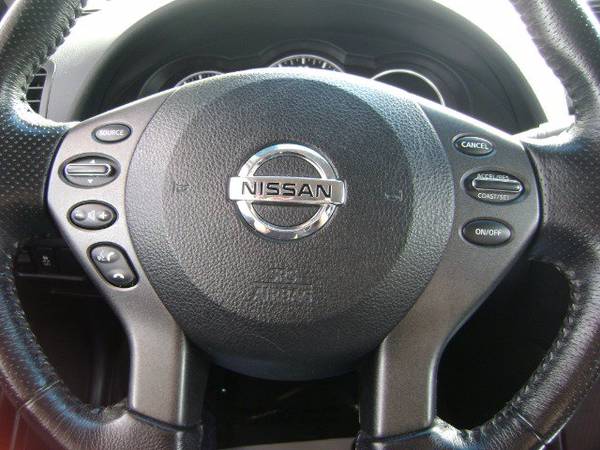 2012 Nissan Altima 2.5 S hatchback Gray - cars & trucks - by dealer... for sale in Marengo, IA – photo 10