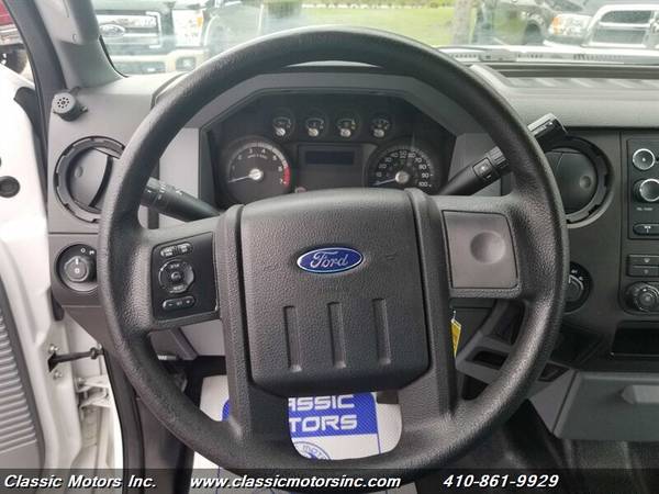 2015 Ford F-250 Crew Cab XL 4X4 1-OWNER! LONG BED! LIFTGATE for sale in Finksburg, MD – photo 15