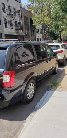 2016 Chrysler Town and Country for sale in Brooklyn, NY – photo 3