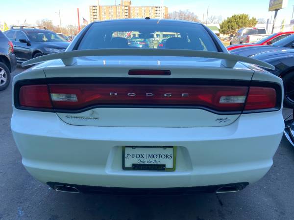 2013 Dodge Charger R/T - cars & trucks - by owner - vehicle... for sale in Detroit, MI – photo 5