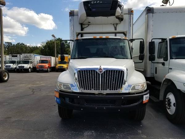2013 International 4300 26ft Reefer Truck for sale in Plant City, FL – photo 2