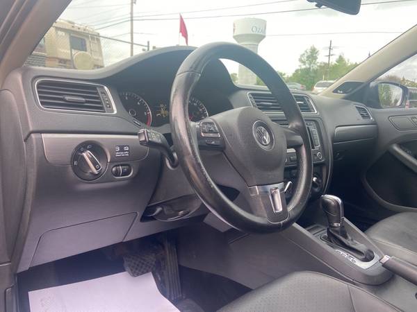 2013 Volkswagen Jetta TDi - - by dealer - vehicle for sale in Ozark, MO – photo 8