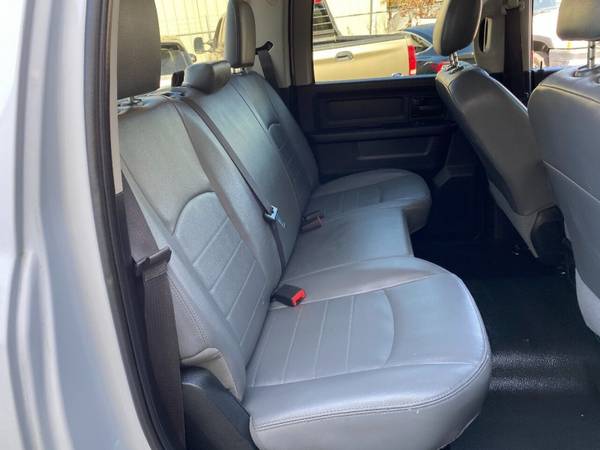 2018 Dodge Ram 3500 Tradesman 4x4 6.7L Cummins Diesel Utility bed -... for sale in Houston, TX – photo 15