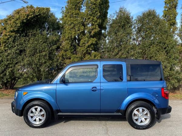 ONLY 89,000 MILES! 2008 HONDA ELEMENT EX ALL WHEEL DRIVE 1OWNER -... for sale in Cedar Rapids, IA – photo 3
