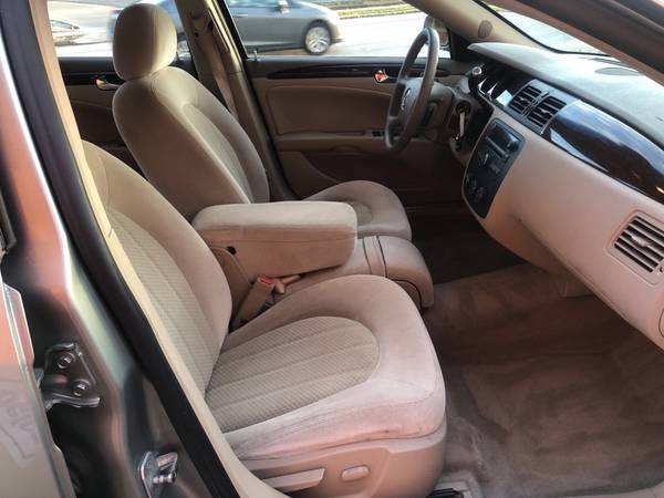 2006 Buick Lucerne 3.8L ONLY 81k MILES! NEW TIRES!! - cars & trucks... for sale in Cleveland, OH – photo 8