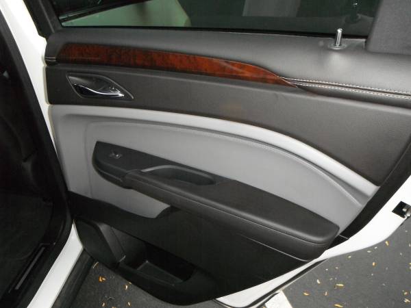2011 Cadillac SRX 4 Performance Package Exceptional !! - cars &... for sale in Spokane, OR – photo 15