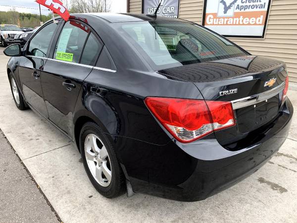 2013 Chevrolet Cruze 4dr Sdn Auto 1LT - - by dealer for sale in Chesaning, MI – photo 6