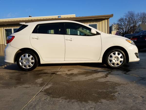 2010 Toyota Matrix S - cars & trucks - by dealer - vehicle... for sale in Champaign, IL – photo 6