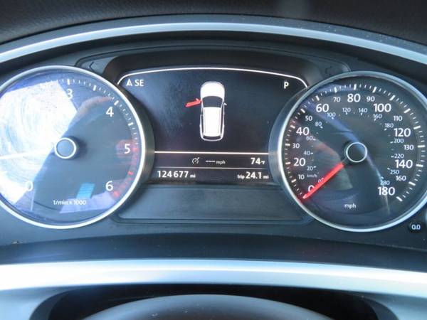 2012 Volkswagen Touareg 4dr TDI Diesel...124,000 miles...$11,900... for sale in Waterloo, IA – photo 22