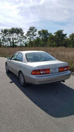 1998 Lexus ES300 for sale in South Bend, IN – photo 4