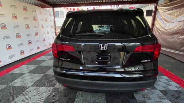 2017 Honda Pilot EX-L SUV - cars & trucks - by dealer - vehicle... for sale in Richmond Hill, NY – photo 6