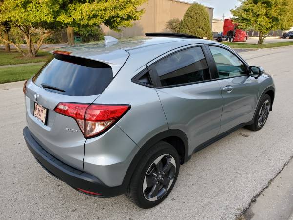 2018 Honda HR-V - cars & trucks - by owner - vehicle automotive sale for sale in Bridgeview, IL – photo 5