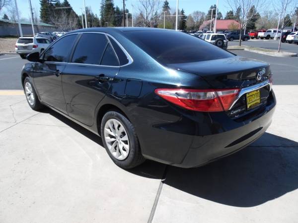 2016 Toyota Camry Parisian Night Pearl BUY NOW! for sale in Bend, OR – photo 11