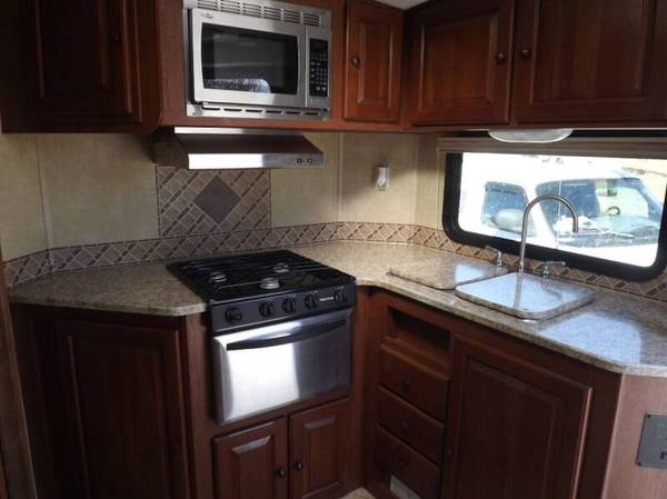 2012 Cruiser RV Viewfinder 24SD - - by dealer for sale in East Berlin, PA – photo 4
