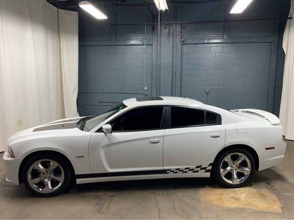 2012 Dodge Charger RT Plus sedan Bright White - cars & trucks - by... for sale in Merrillville, IL – photo 7