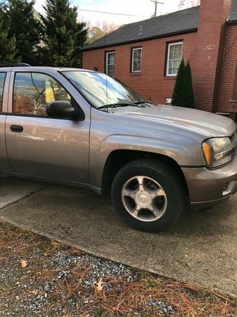 2007 Chevy trailblazer - cars & trucks - by owner - vehicle... for sale in Richmond , VA – photo 4
