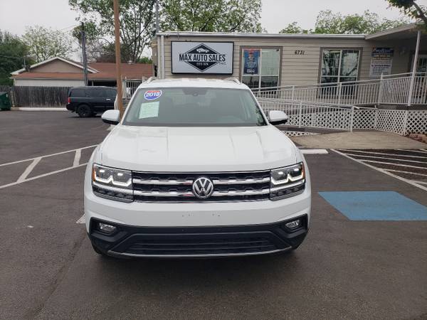 2018 Volkswagen Atlas 3 6L V6 SE FWD - - by dealer for sale in San Antonio, TX – photo 2