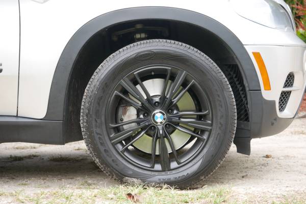 2013 BMW X5 X50i Twin-Turbo 400HP - cars & trucks - by owner -... for sale in Indialantic, FL – photo 3