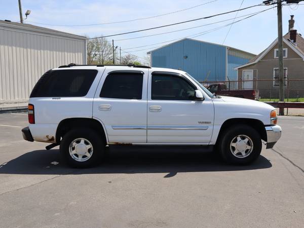 2004 GMC Yukon 4WD - - by dealer - vehicle automotive for sale in Indianapolis, IN – photo 4