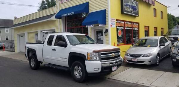 🚗* 2011 Chevrolet Silverado 1500 LT 4x4 4dr Extended Cab 6.5 ft. SB... for sale in Milford, CT – photo 2