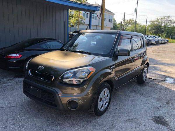 2013 Kia Soul Base 4dr Crossover 6M for sale in Houston, TX – photo 2