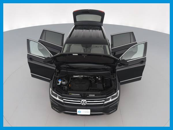 2018 VW Volkswagen Tiguan 2 0T SE 4MOTION Sport Utility 4D suv Black for sale in Atlanta, GA – photo 22