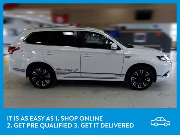 2018 Mitsubishi Outlander PHEV SEL Sport Utility 4D suv White for sale in Brooklyn, NY – photo 10