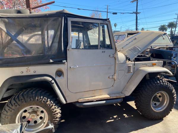 1971 Toyota Landcruiser FJ40 - cars & trucks - by owner - vehicle... for sale in Venice, CA – photo 3