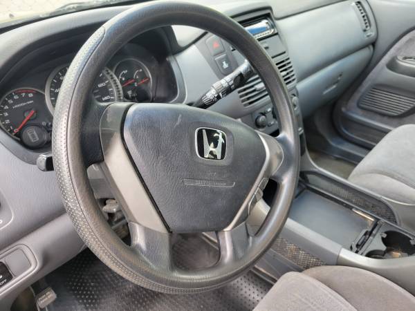 05 Honda Pilot LX 3rd Row SeatsClean title - - by for sale in Columbus, OH – photo 2