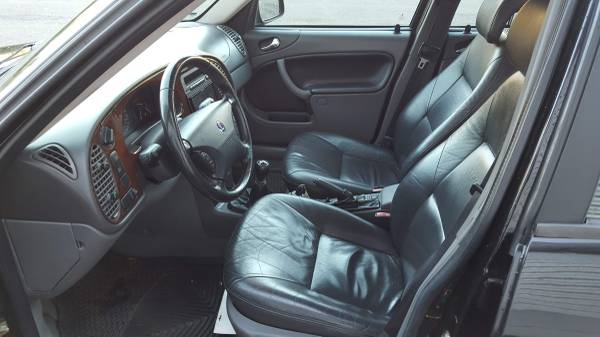 2002 Saab 9-3 Like New - cars & trucks - by owner - vehicle... for sale in Seattle, WA – photo 10