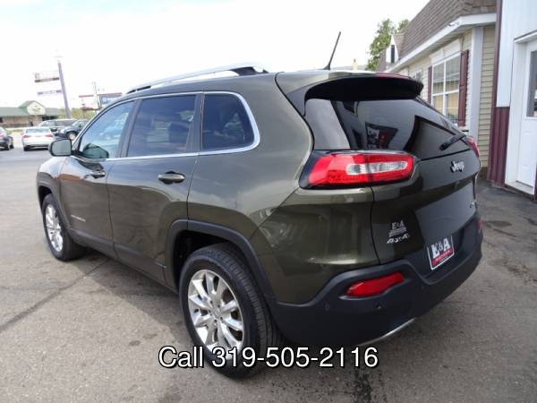 2014 Jeep Cherokee 4WD Limited - - by dealer - vehicle for sale in Waterloo, MN – photo 4