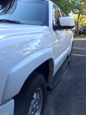 2003 Chevy suburban LT MUST SEE!! $2600 obo for sale in Alexandria, District Of Columbia – photo 4