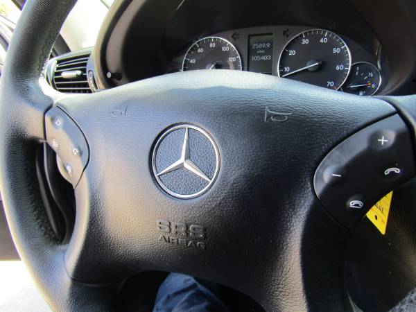 2007 Mercedes Benz C280 Luxury Sedan for sale in Stockton, CA – photo 21