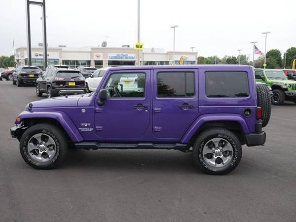 2017 Jeep Wrangler Unlimited Sahara for sale in Cambridge, MN – photo 6