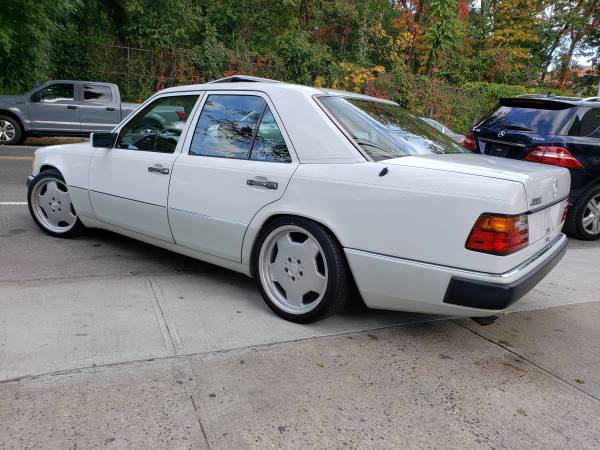 1992 Mercedes 300E - cars & trucks - by owner - vehicle automotive... for sale in Bronx, NY – photo 3