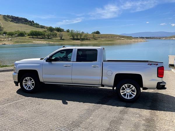 2018 Chevrolet Silverado 1500 4WD Crew Cab LT - - by for sale in Orland, CA – photo 7