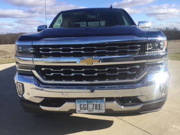 2017 Chevrolet Silverado LTZ - cars & trucks - by owner - vehicle... for sale in Mount Pleasant, IA – photo 4