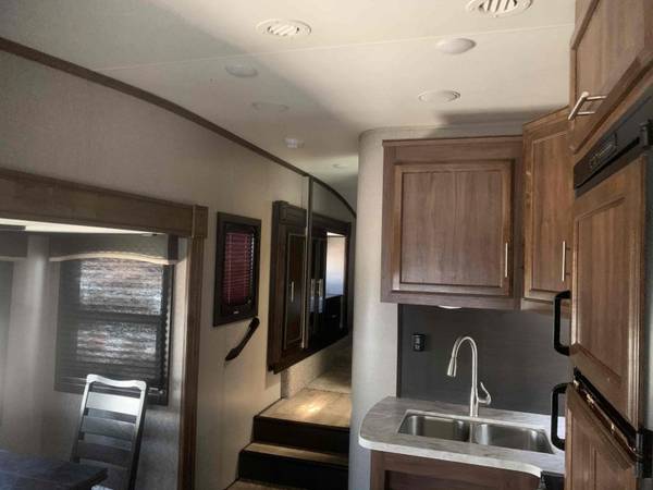 2019 JAY sunseeker EAGLE 5th Wheel In House Financing For Those Who... for sale in Castle Rock, CO – photo 18
