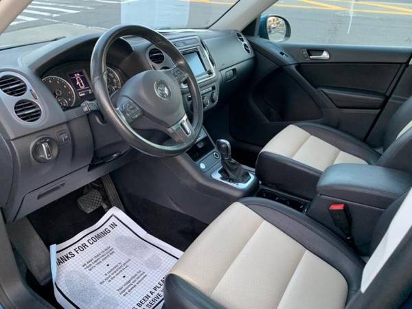 2017 Volkswagen Tiguan 2 0T Wolfsburg Edition SUV for sale in Jamaica, NY – photo 8