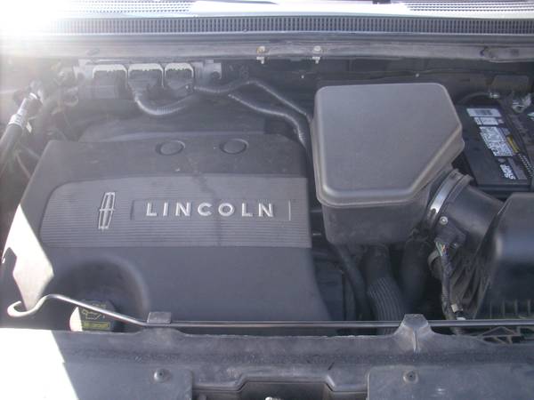 2011 Lincoln MKX - cars & trucks - by dealer - vehicle automotive sale for sale in Eau Claire, WI – photo 8
