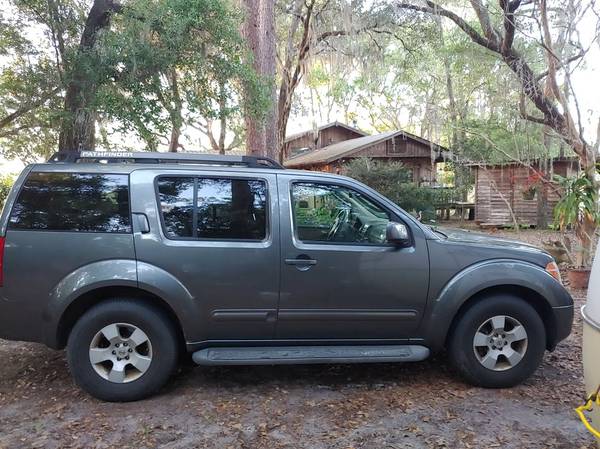 2006 Nissan Pathfind SE 4D - cars & trucks - by owner - vehicle... for sale in Melrose, FL – photo 10