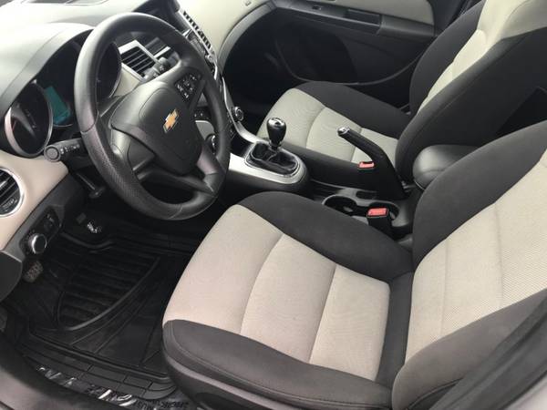 2014 Chevrolet Cruze LS * MANUAL TRANSMISSION* for sale in Green Bay, WI – photo 10