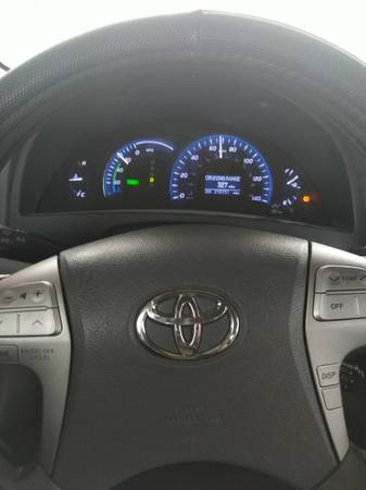 2010 Toyota Camry Hybrid $4300, 216000 miles - cars & trucks - by... for sale in Omaha, NE – photo 3